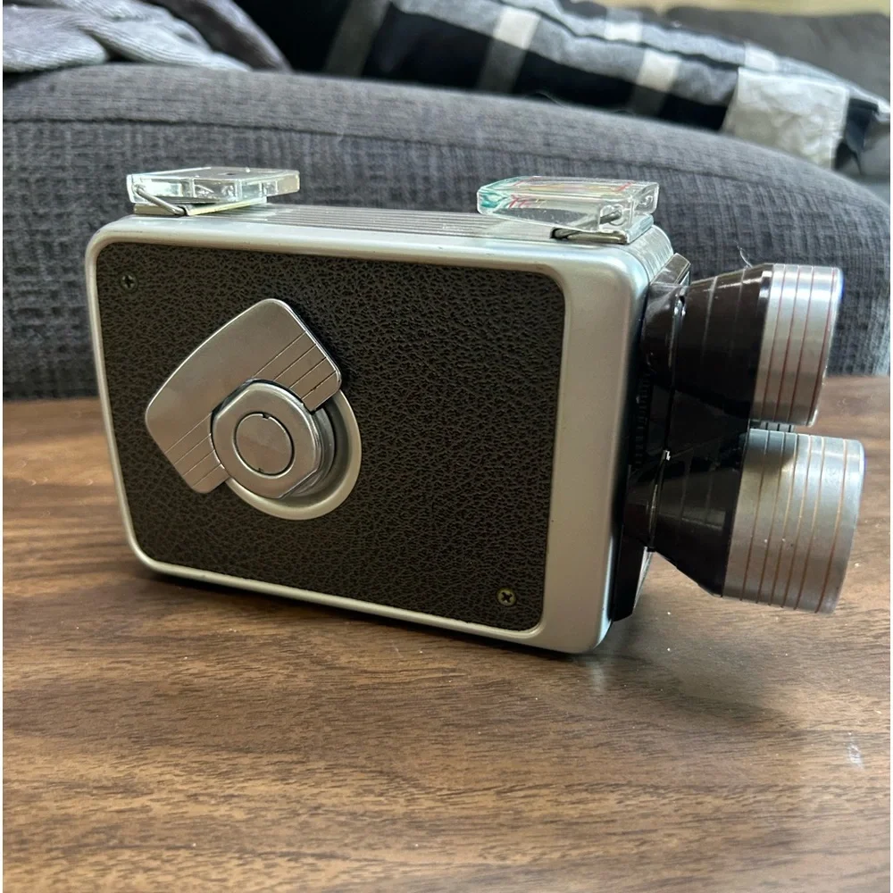 VTG 1950’s Kodak Brownie 8MM Home Video Camera